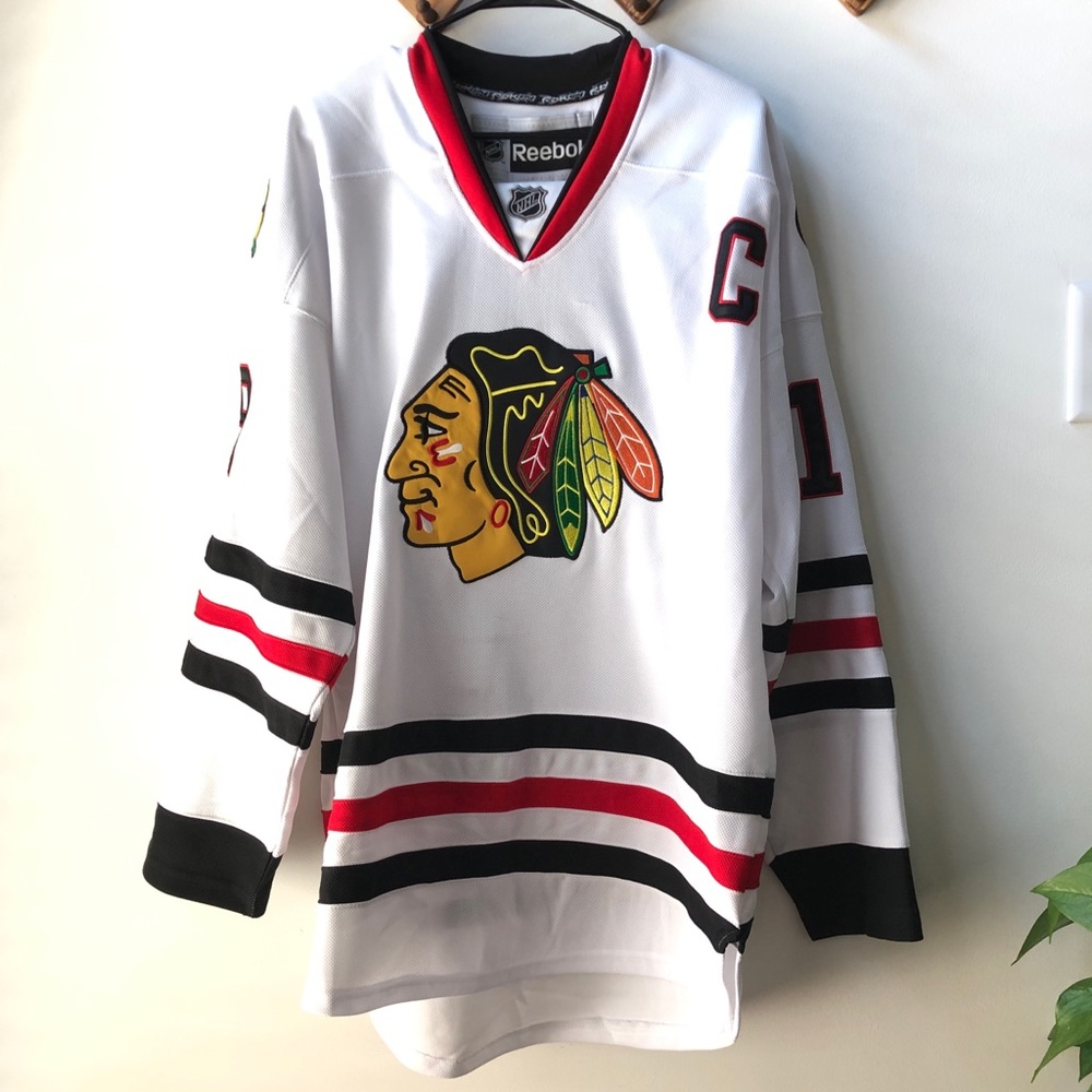 Official NHL Chicago Blackhawks Toews Jersey NWOT